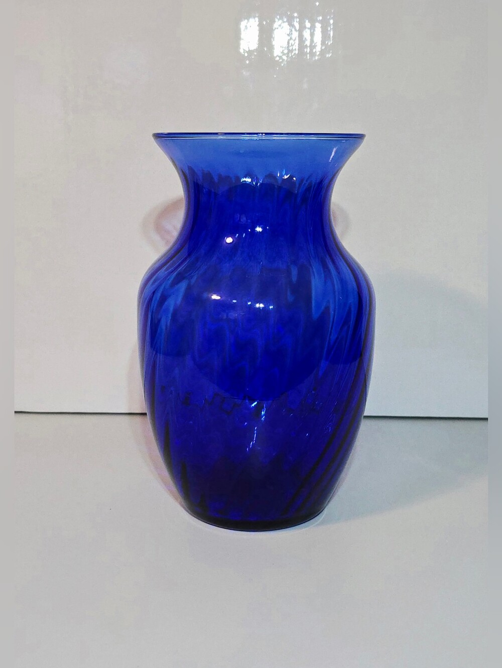 Indiana Glass Illusions Optic Swirl Cobalt Blue Vase 8" Vintage Home Decor